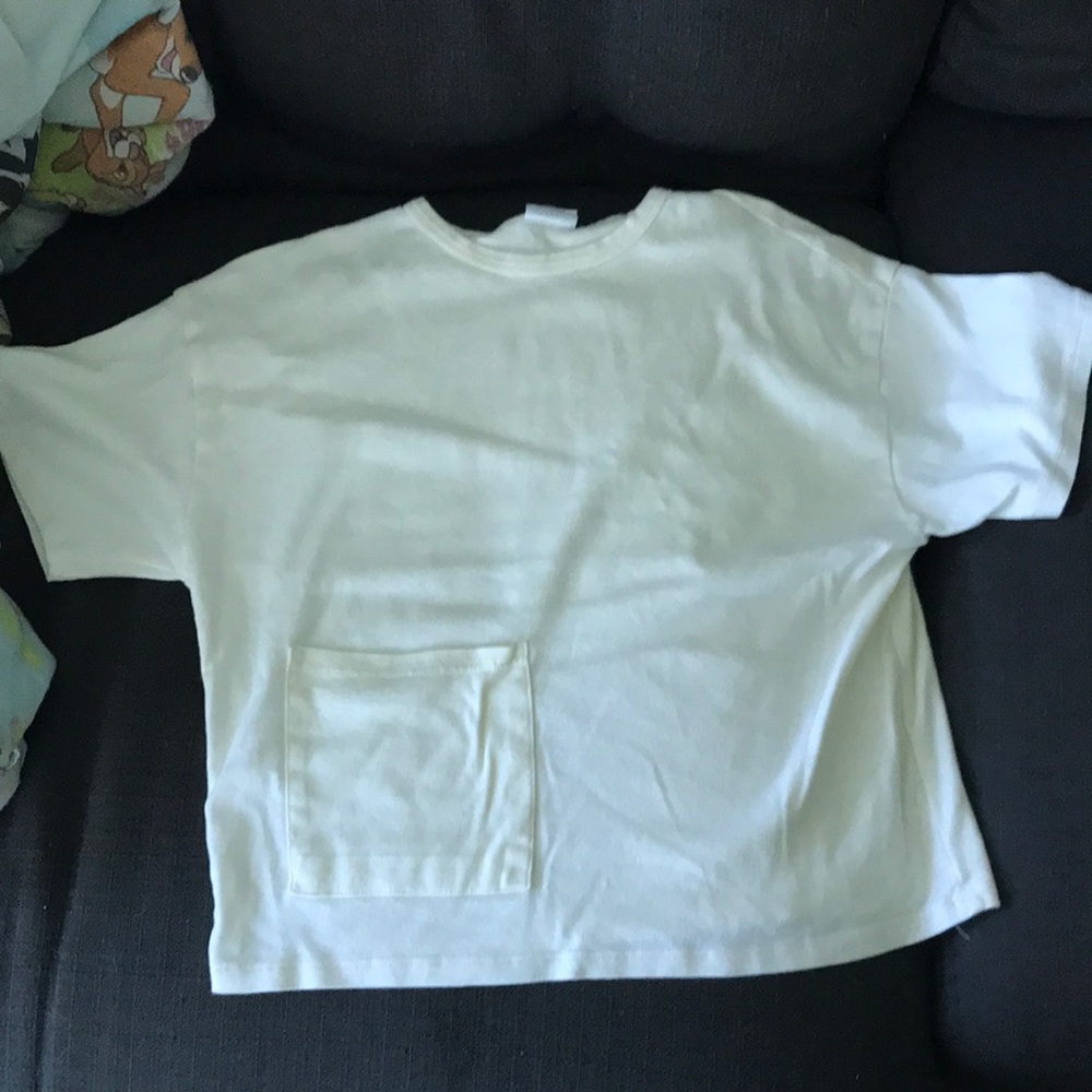 Girls Zara off white tee size 11-12